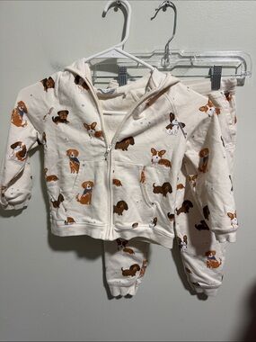 Angel Dear Vintage Puppy Faces Hoodie & Jogger Set Size 4T